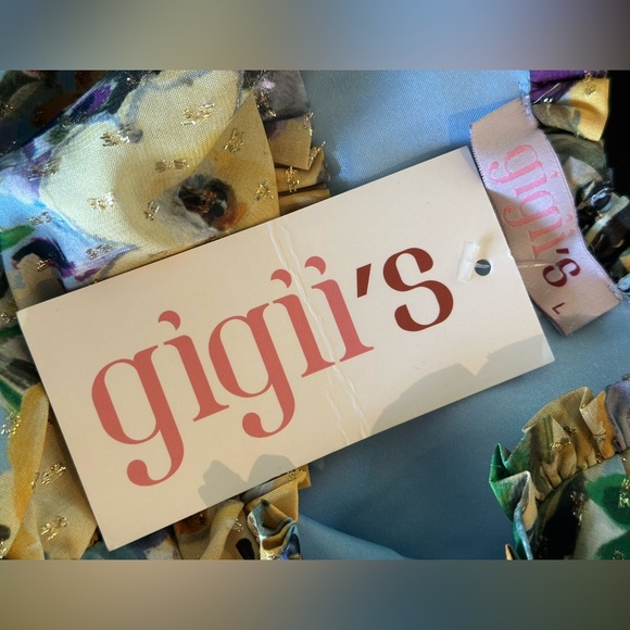 GIGII’S Floral mini dress with puff sleeves - Picture 4 of 8